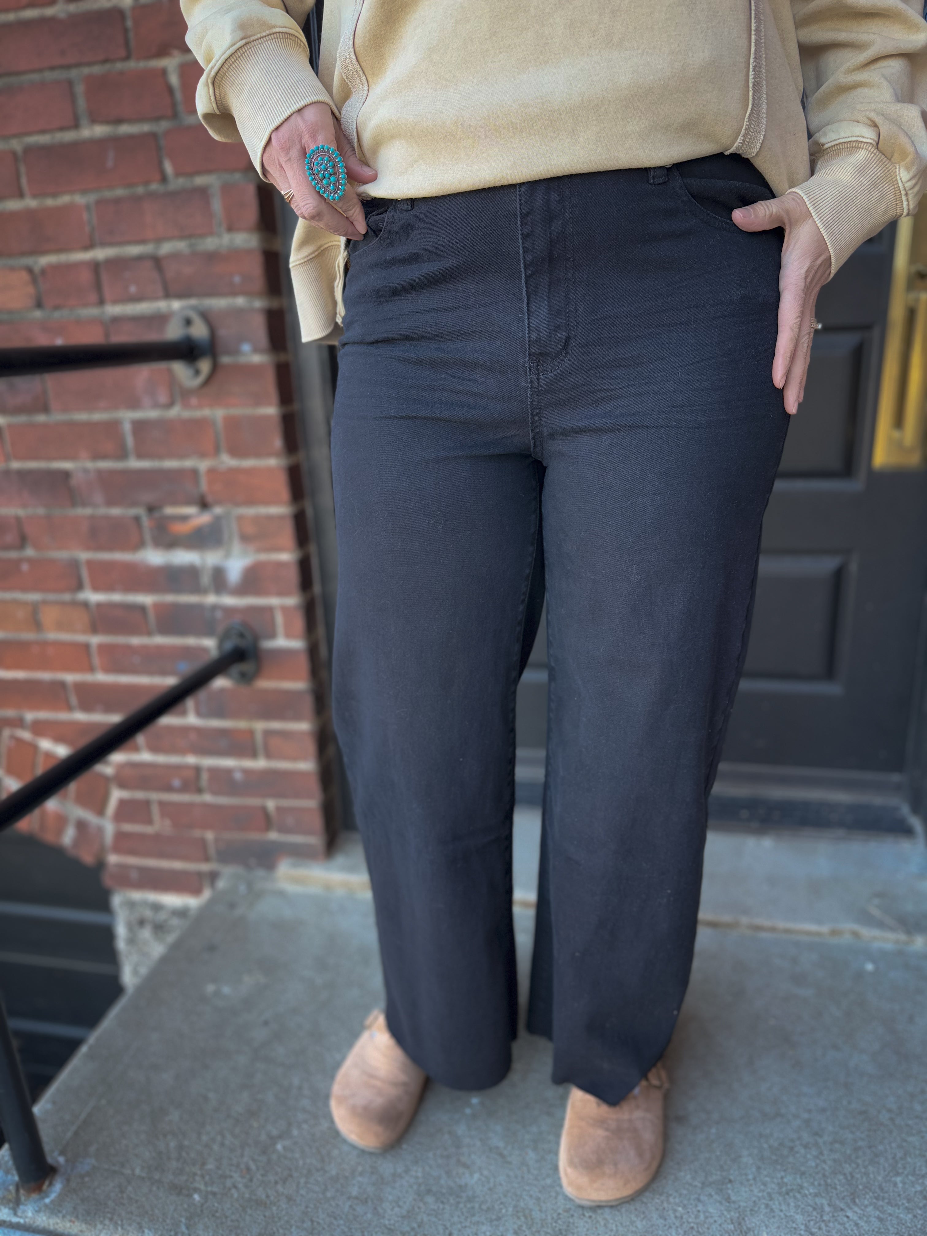 Black Twill Stretch Pants by Easel